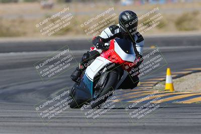 media/Mar-24-2025-Moto Forza (Mon) [[57ce5c5cff]]/2-Intermediate Group/Session 2 Turn 11/